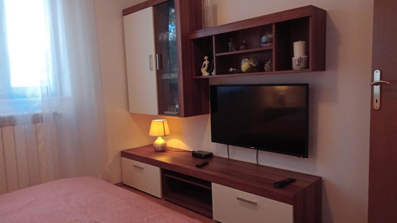 Apartments Radovic Labin  Buitenkant foto